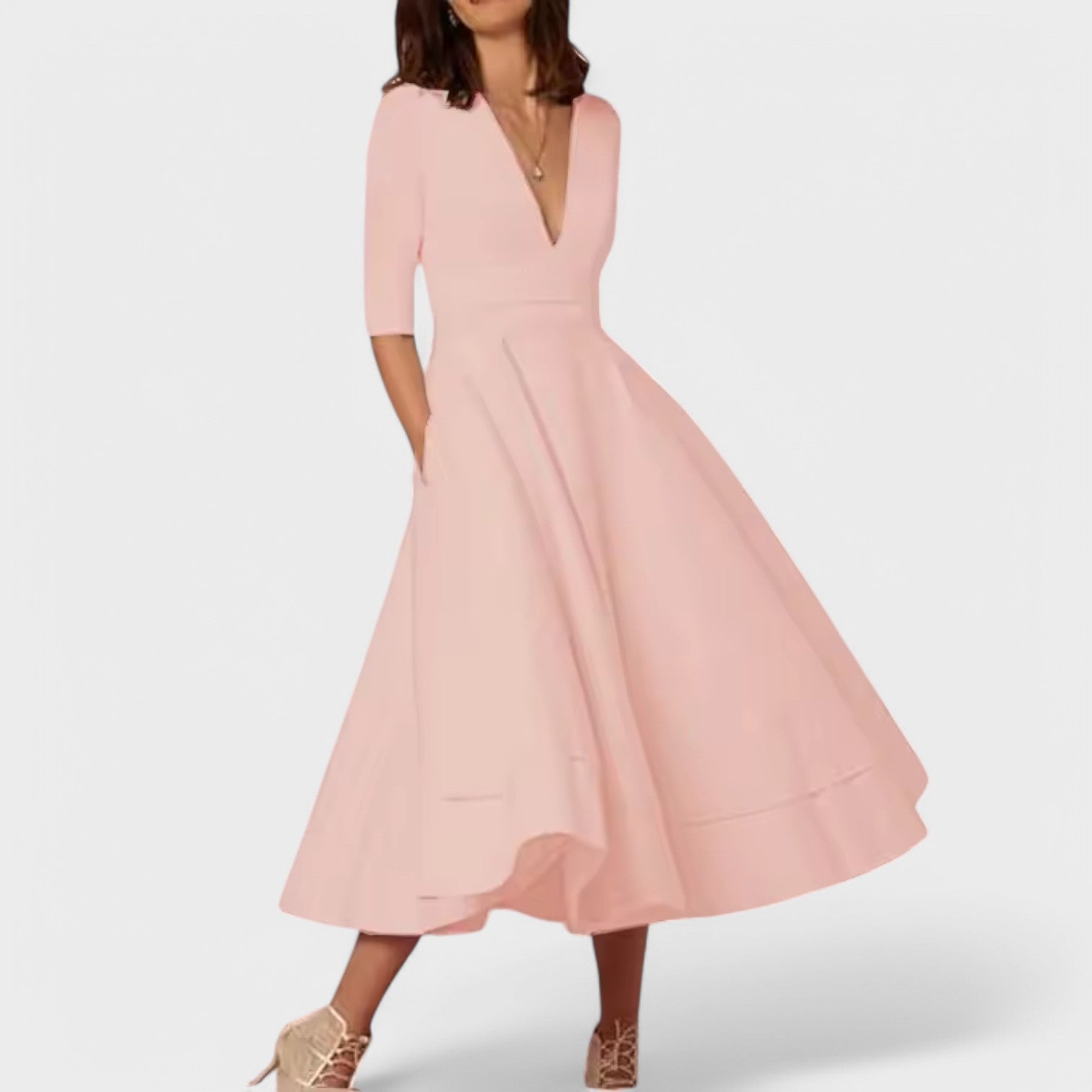 SOFIA – Elegantní šaty s výstřihem do V