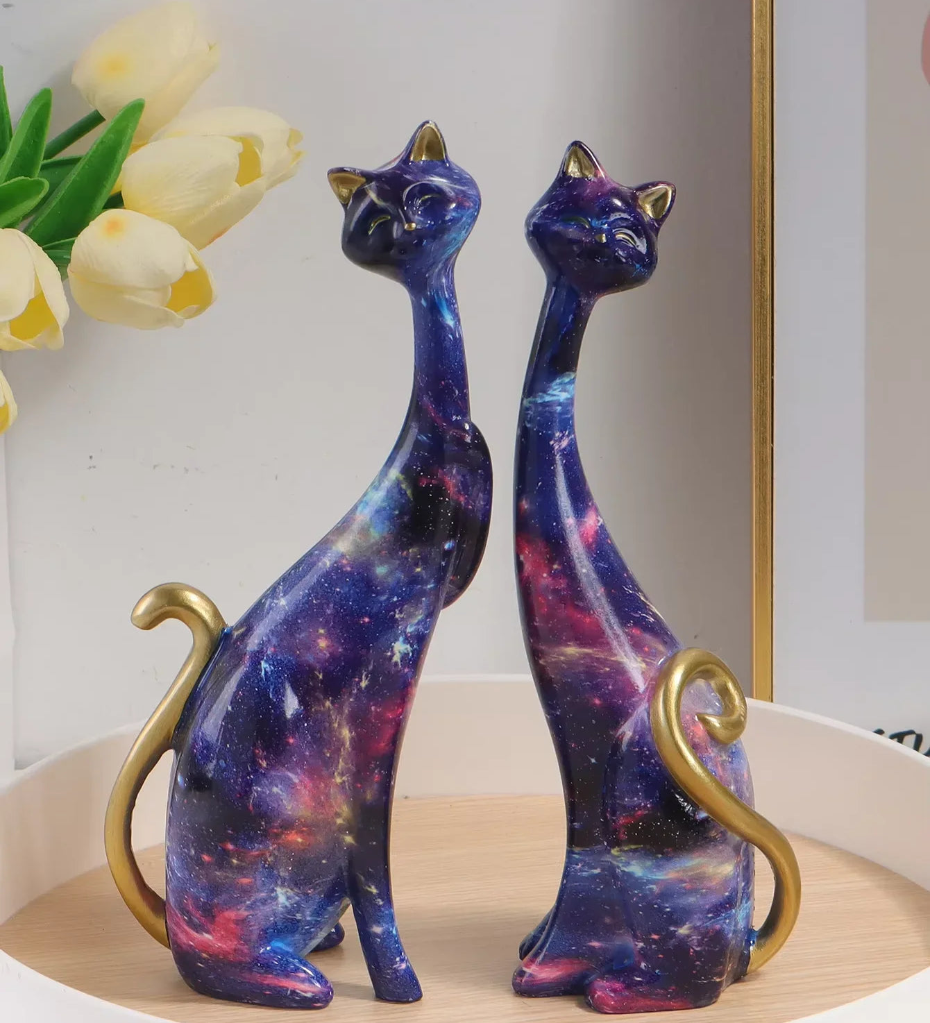 Sophisticats - Socha koček v akvarelovém stylu