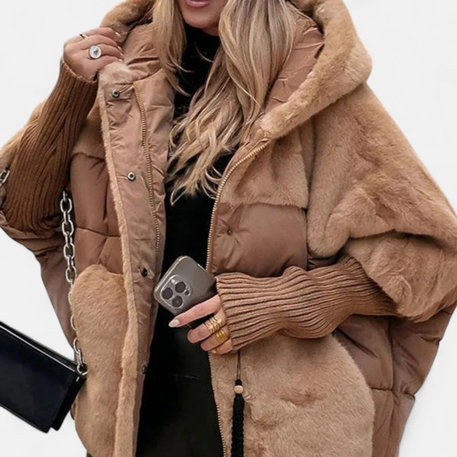 LILI – Přerostlá prošívaná bunda s kapucí v patchworkovém designu